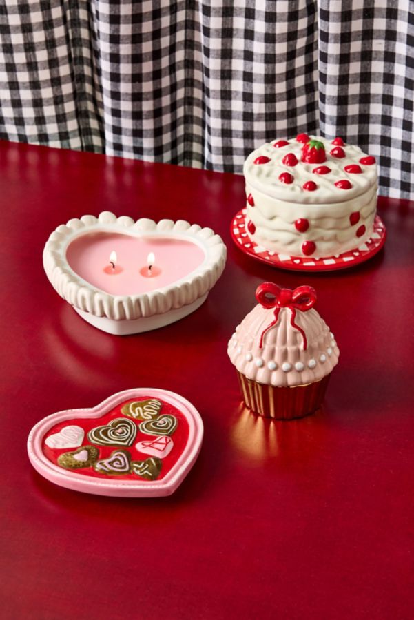 Slide View: 4: Strawberry Shortcake 10 oz Candle