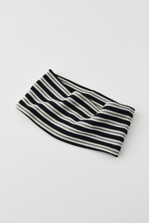 Slide View: 2: Textured Striped Headwrap