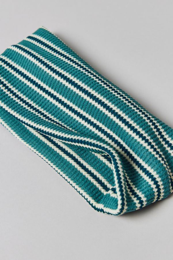 Slide View: 3: Textured Striped Headwrap