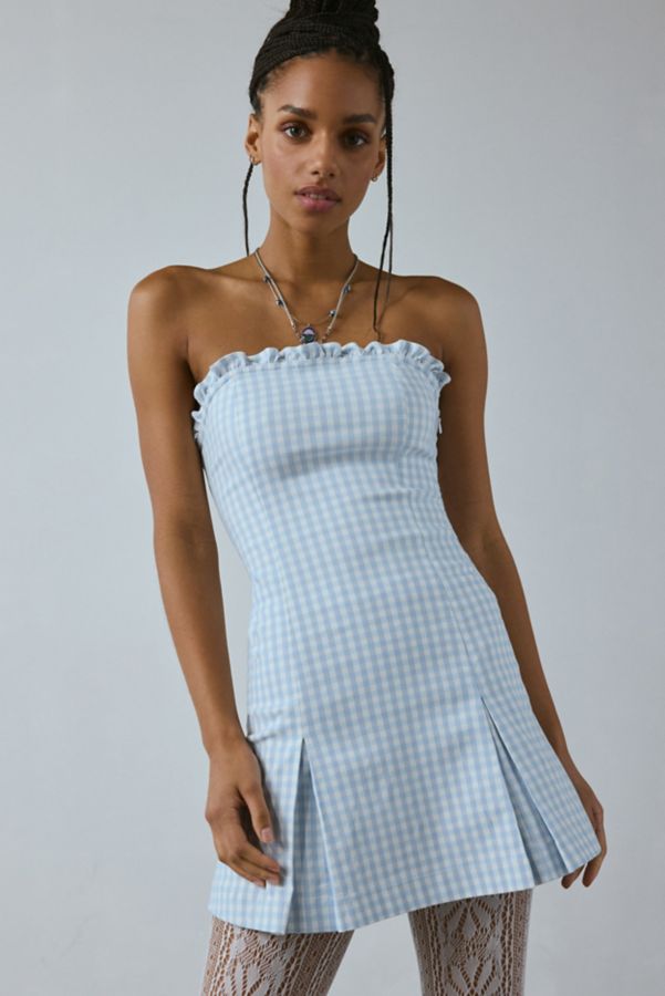 Slide View: 3: UO Margot Strapless Drop Waist Mini Dress