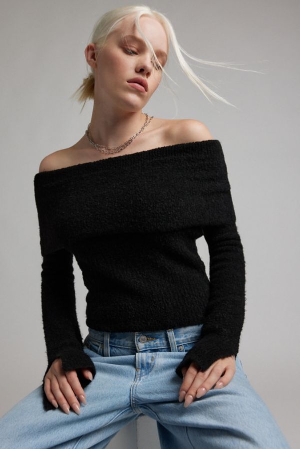 Slide View: 1: Kimchi Blue Isabel Cozy Off-The-Shoulder Sweater