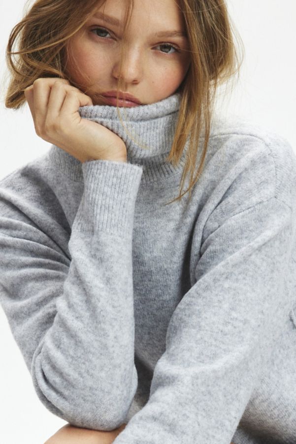 Slide View: 4: BDG Lake Cropped Turtleneck Sweater