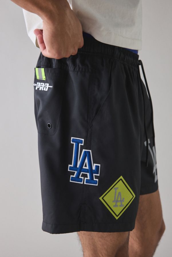 Slide View: 3: Pro Standard MLB Los Angeles Dodgers Hi-Vis Short