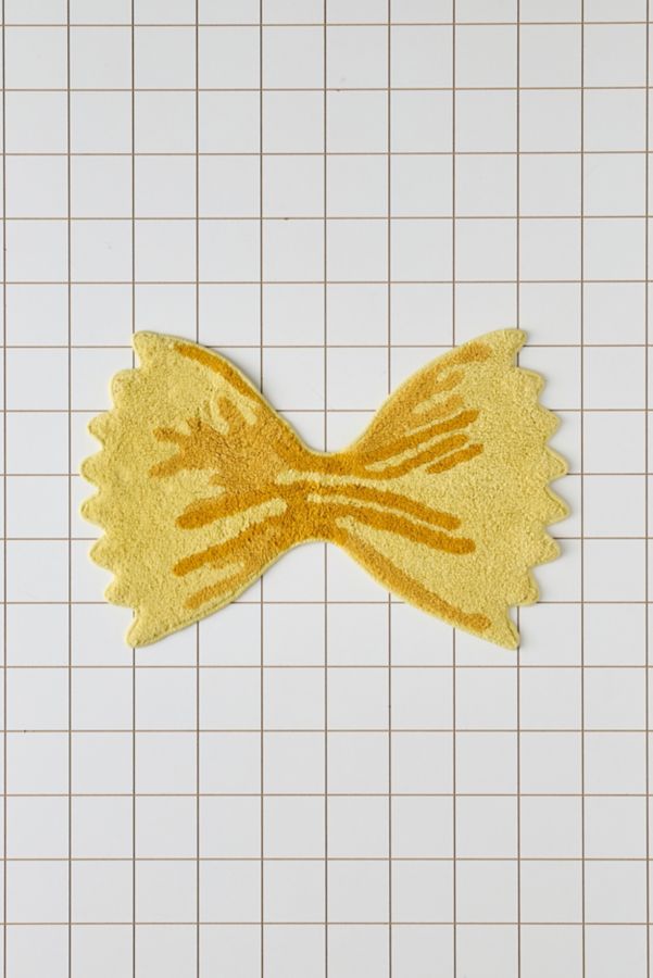 Slide View: 2: Bowtie Pasta Shape Tufted Bath Mat