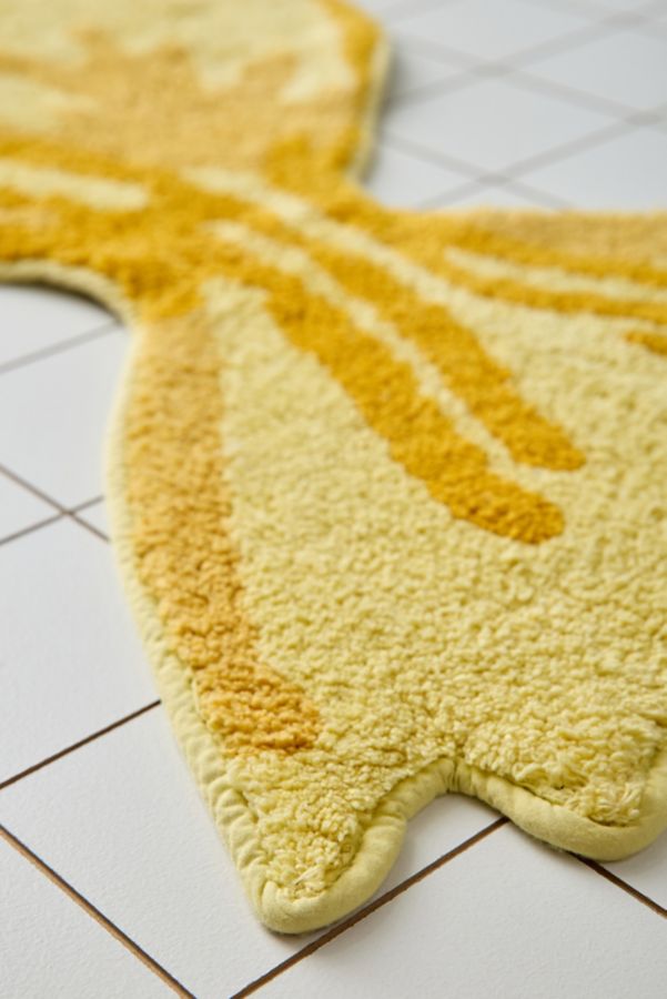 Slide View: 4: Bowtie Pasta Shape Tufted Bath Mat