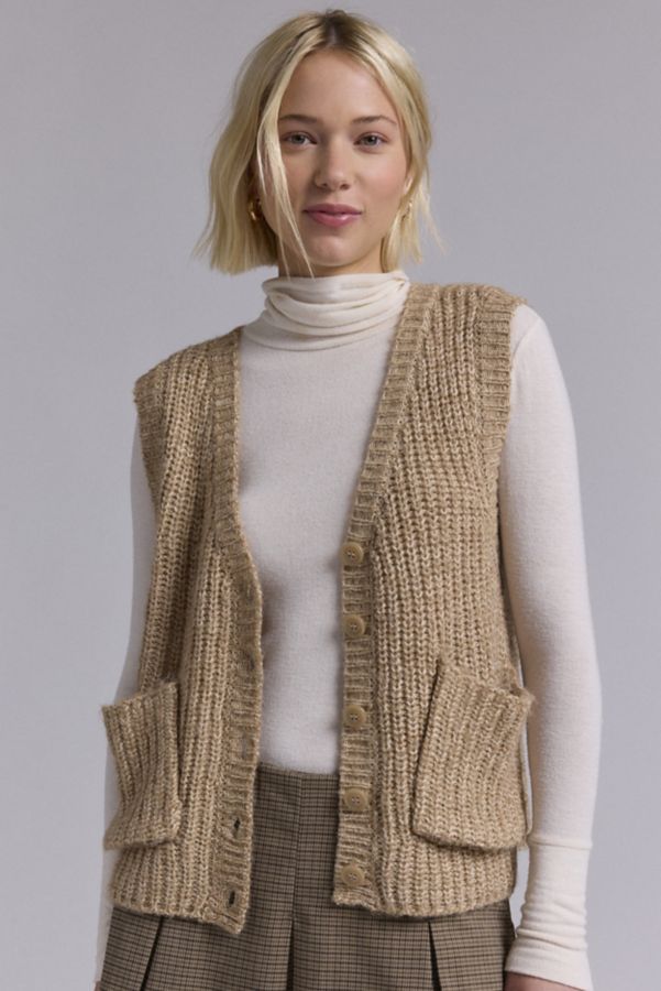 Slide View: 1: BDG Gerry Oversized Sweater Vest