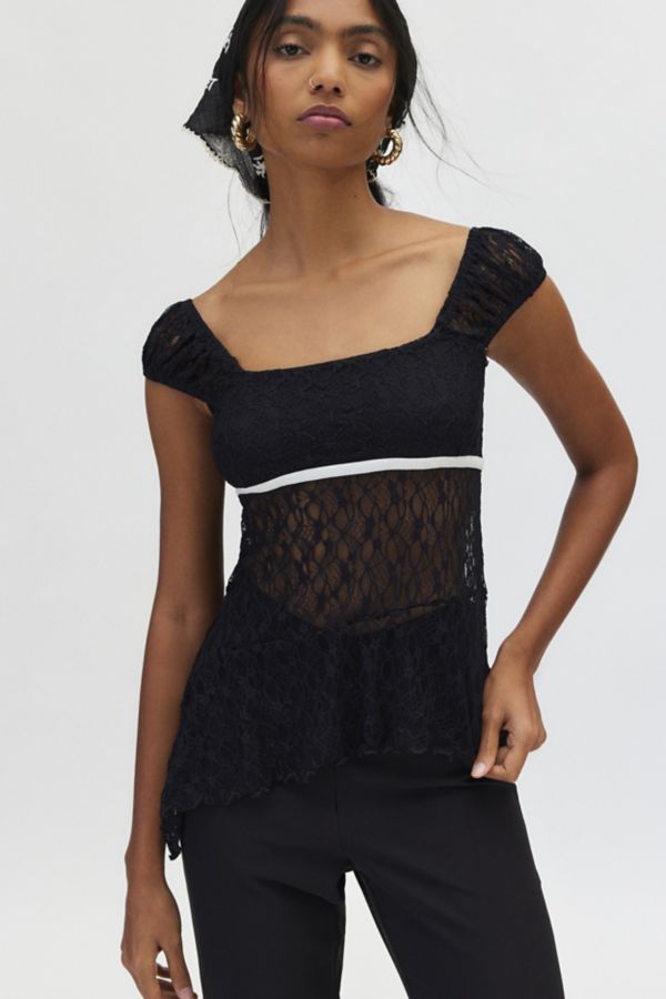 Slide View: 2: Kimchi Blue Penelope Lace Keyhole Back Asymmetric Top