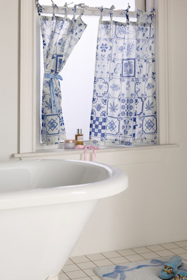 Slide View: 1: Mariana Tile Patterned Café Curtain Set