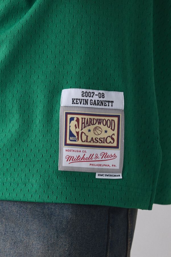 Slide View: 4: Mitchell & Ness NBA Boston Celtics 2007 Kevin Garnett Throwback Basketball Jersey Tank Top