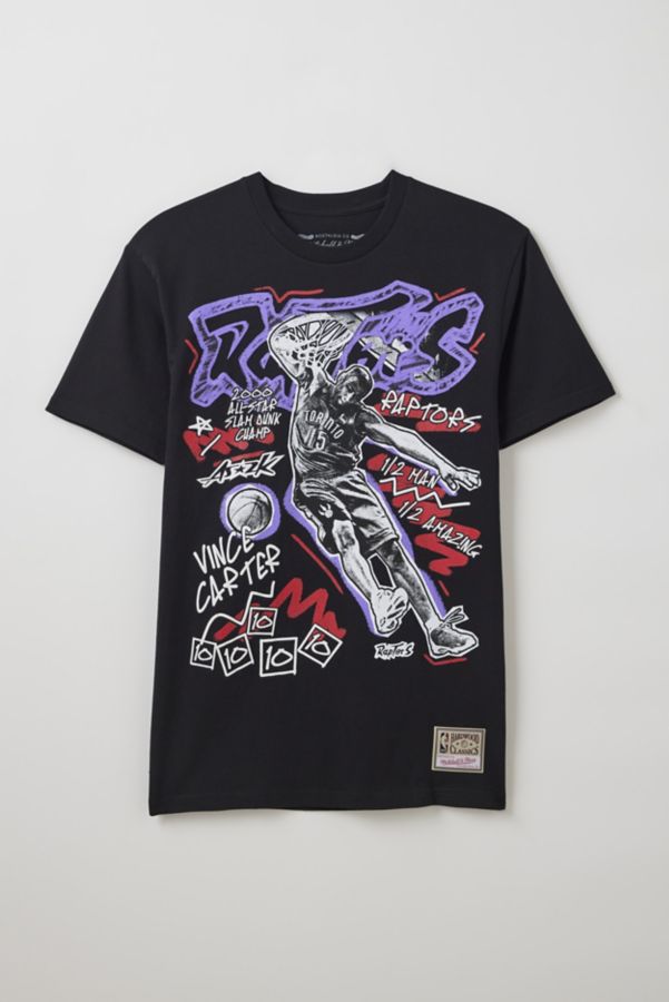 Slide View: 1: Mitchell & Ness NBA Vince Carter Toronto Raptors Chalked Up Graphic Tee