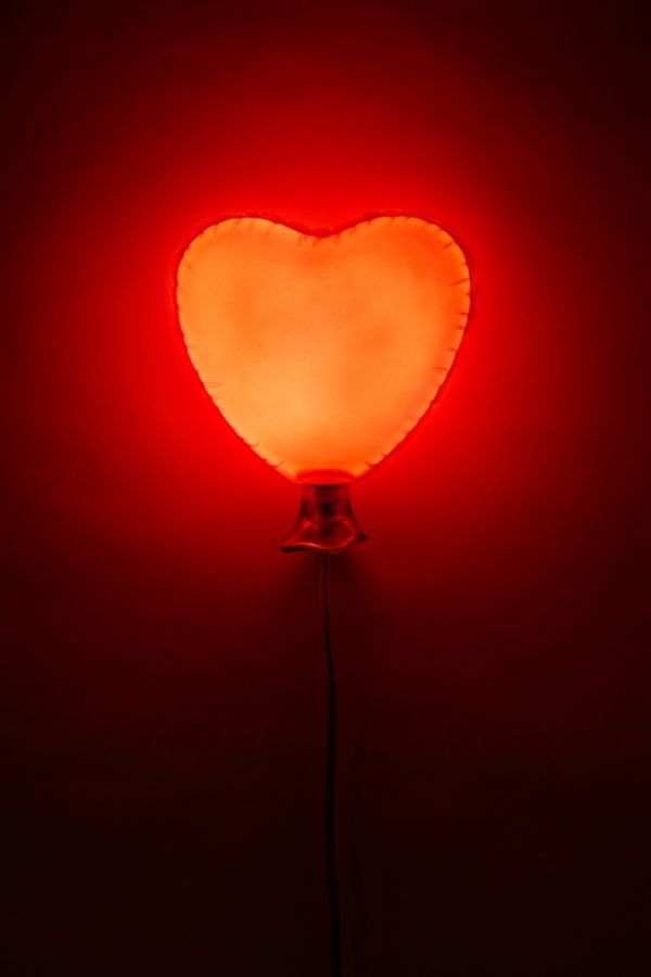 Slide View: 3: Mylar Heart Balloon Shape Resin Sconce