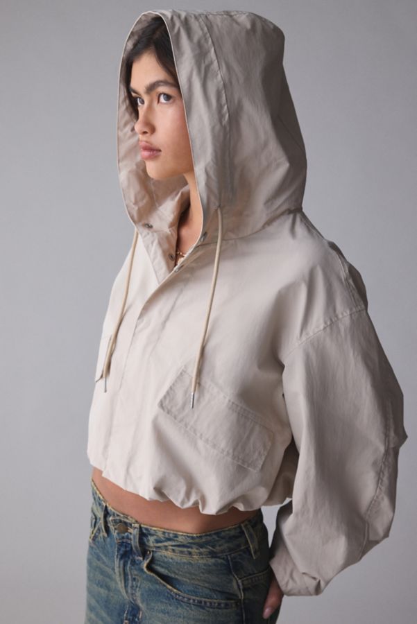 Slide View: 2: BDG Casey Cropped Windbreaker Jacket