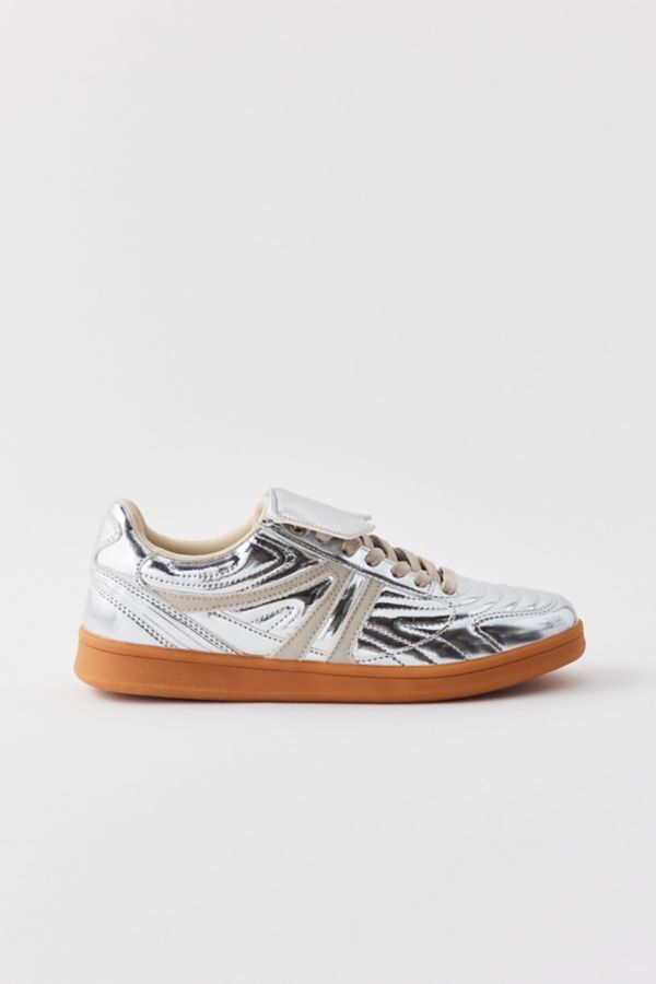 Slide View: 2: Steve Madden Madrid Sneaker