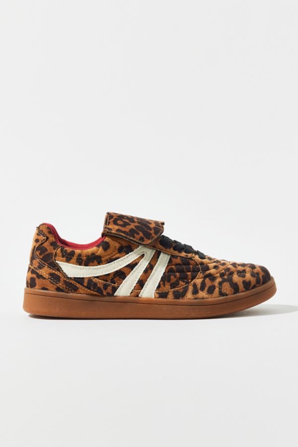 Slide View: 1: Steve Madden Madrid Sneaker