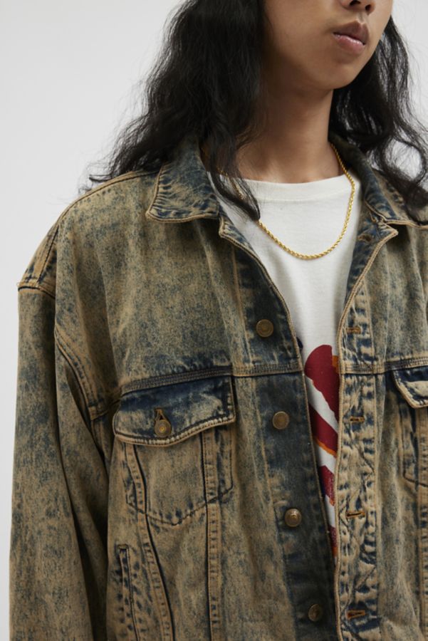 Slide View: 5: Urban Renewal Remade Dirty Denim Jacket