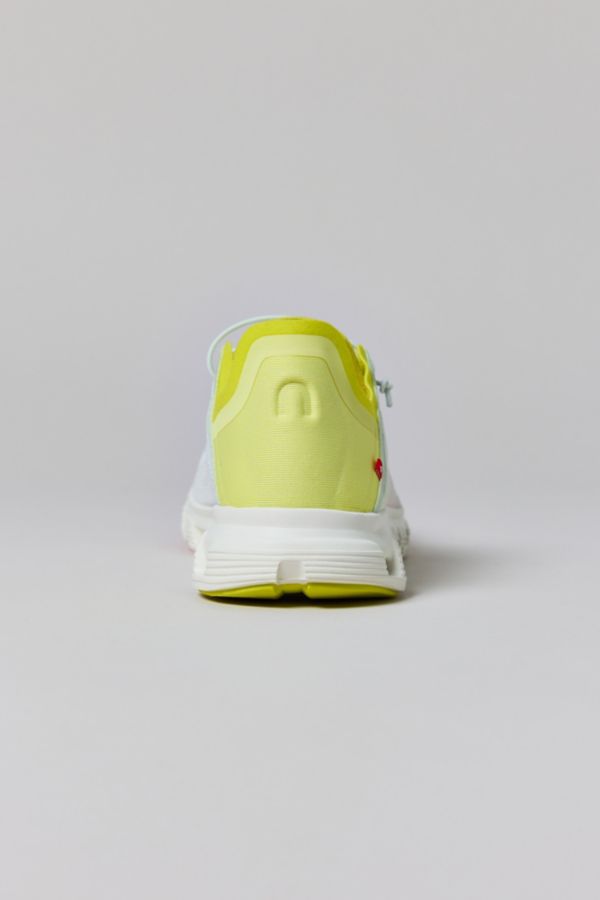 Slide View: 5: On Women's Cloud 6 Coast Sneaker