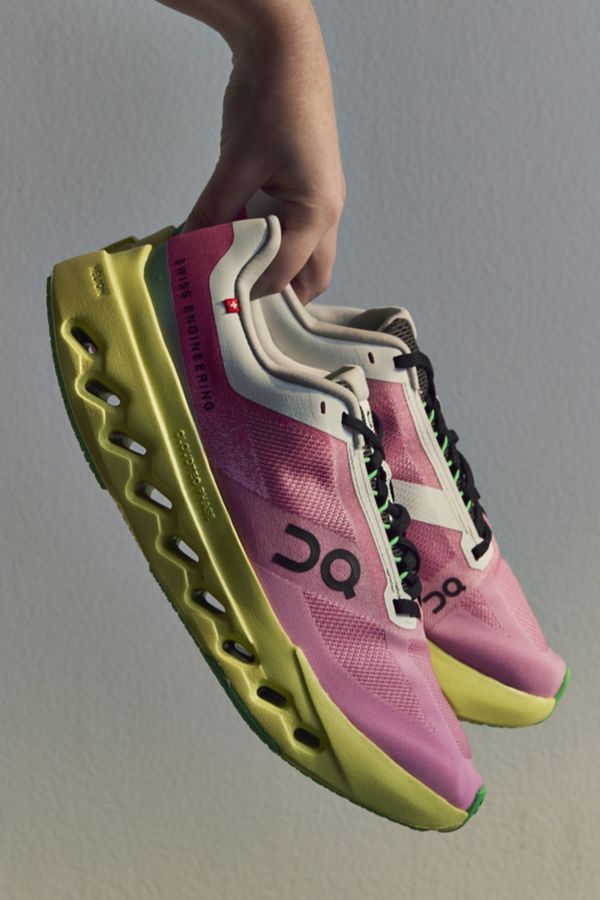 Slide View: 1: On Women's Cloudsurfer Next Sneaker