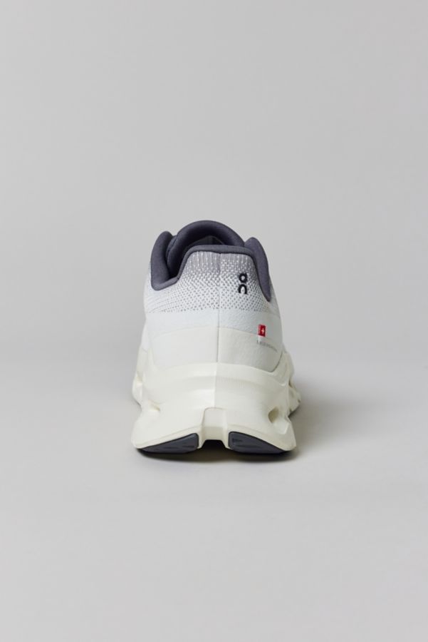 Slide View: 4: On Men's Cloudtilt Sneaker