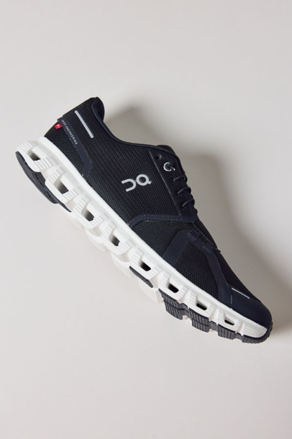 Slide View: 1: On Men's Cloud 6 Sneaker