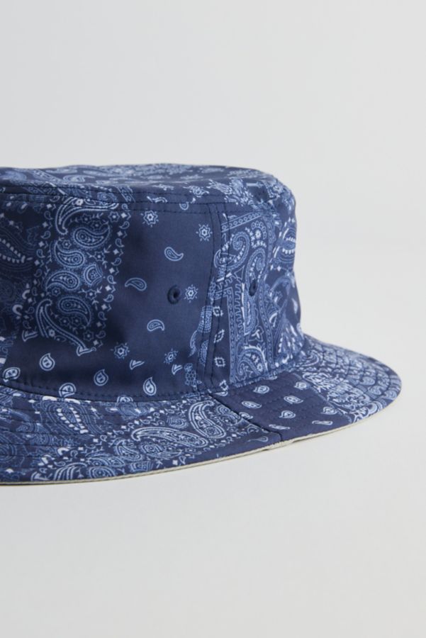 Slide View: 3: Bandana Tech Bucket Hat