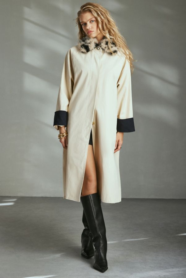 Slide View: 1: Sister Jane Hazel Faux Fur Collar Trench Coat