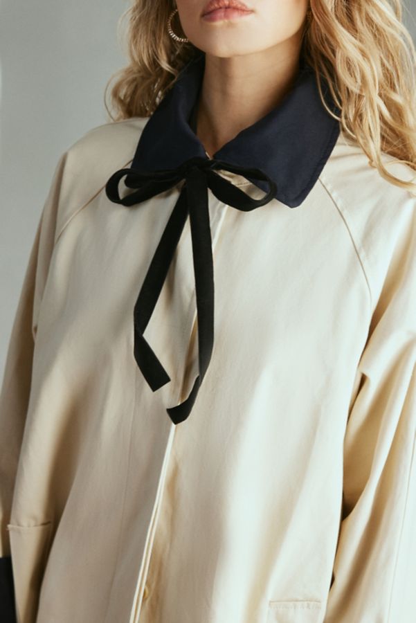 Slide View: 3: Sister Jane Hazel Faux Fur Collar Trench Coat