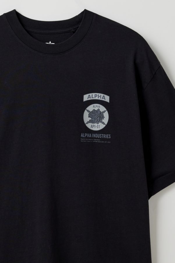 Slide View: 2: T-shirt graphique Alpha Industries Uniform API-01