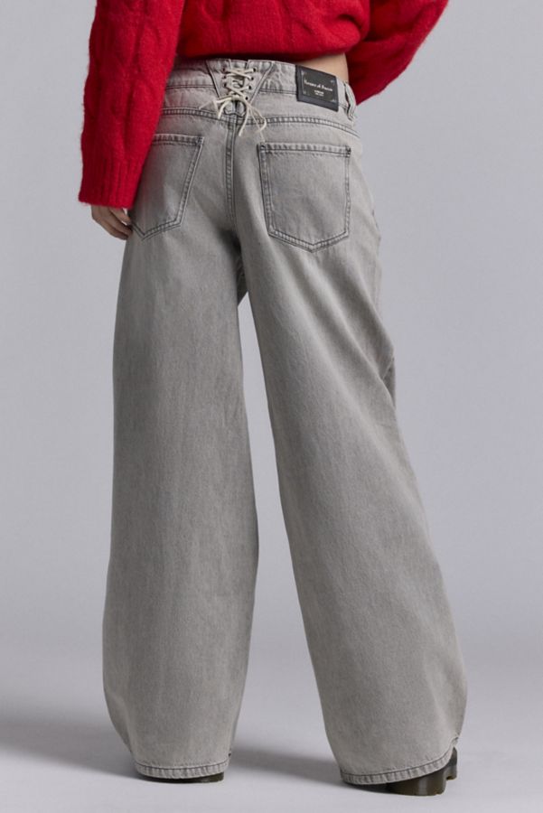 Slide View: 4: House Of Sunny 13OZ Wide Leg Jean