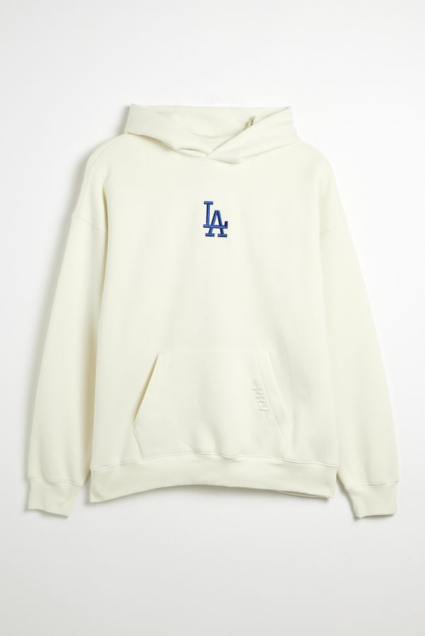 Slide View: 1: Pro Standard UO Exclusive MLB Los Angeles Dodgers Logo Hoodie Sweatshirt