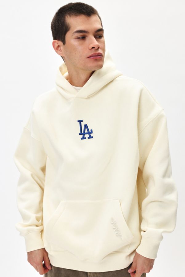 Slide View: 2: Chandail à Capuchon Pro Standard UO Exclusif MLB Los Angeles Dodgers Logo