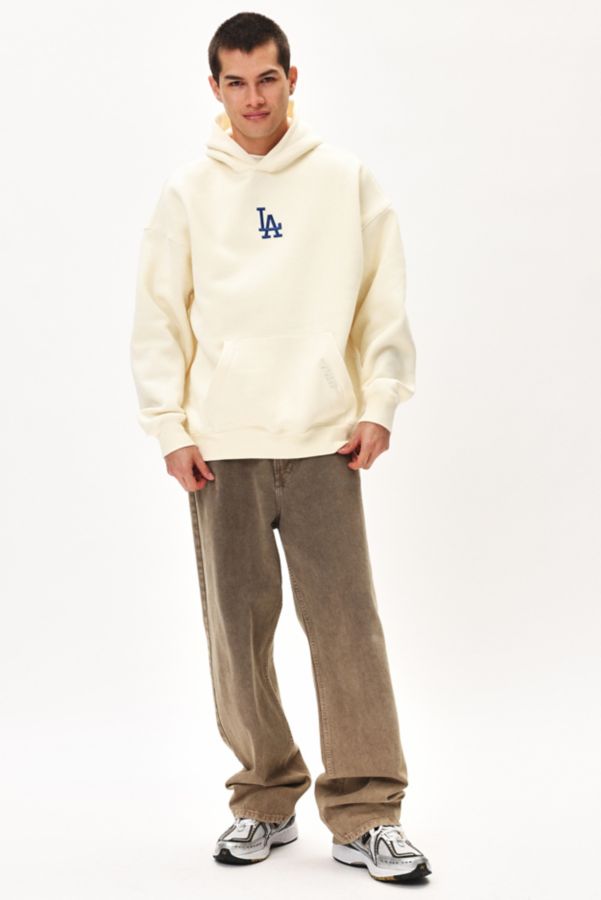 Slide View: 4: Pro Standard UO Exclusive MLB Los Angeles Dodgers Logo Hoodie Sweatshirt