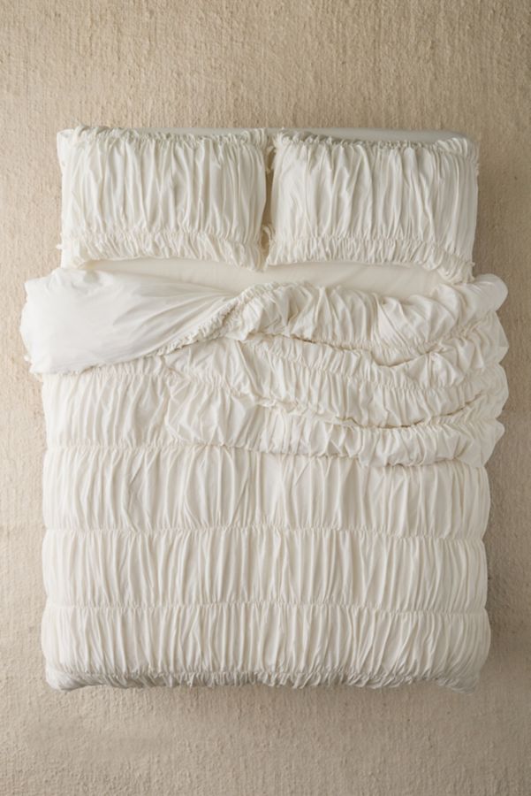 Slide View: 2: Melody Cinched Core Duvet Cover