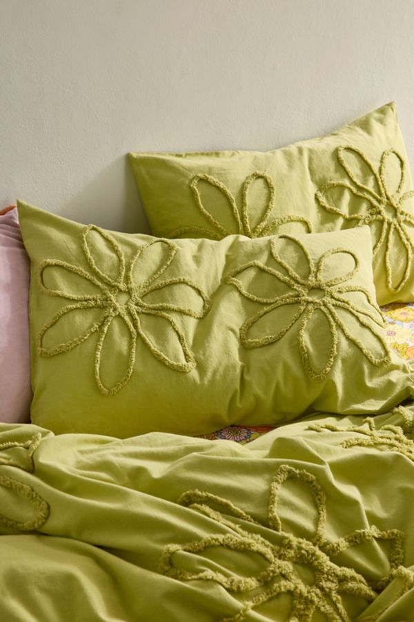 Slide View: 1: Daisy Tufted Core Sham Set