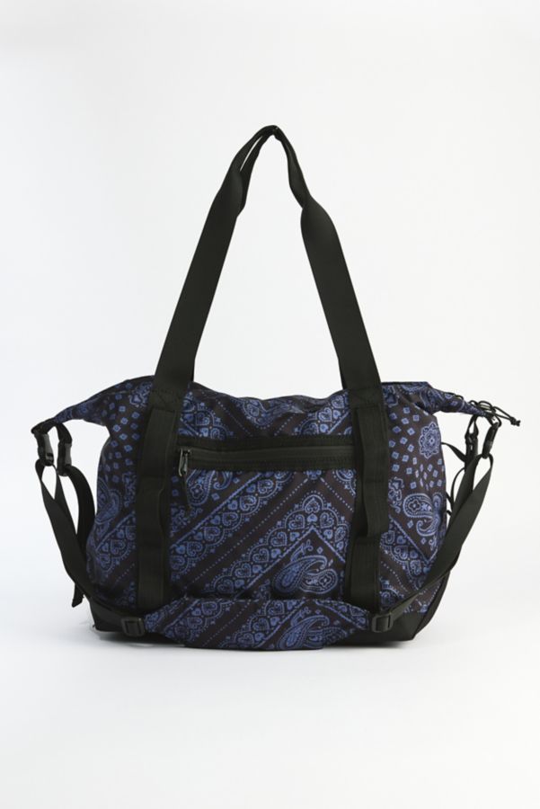 Slide View: 2: Bandana Print Zippered Tote Bag