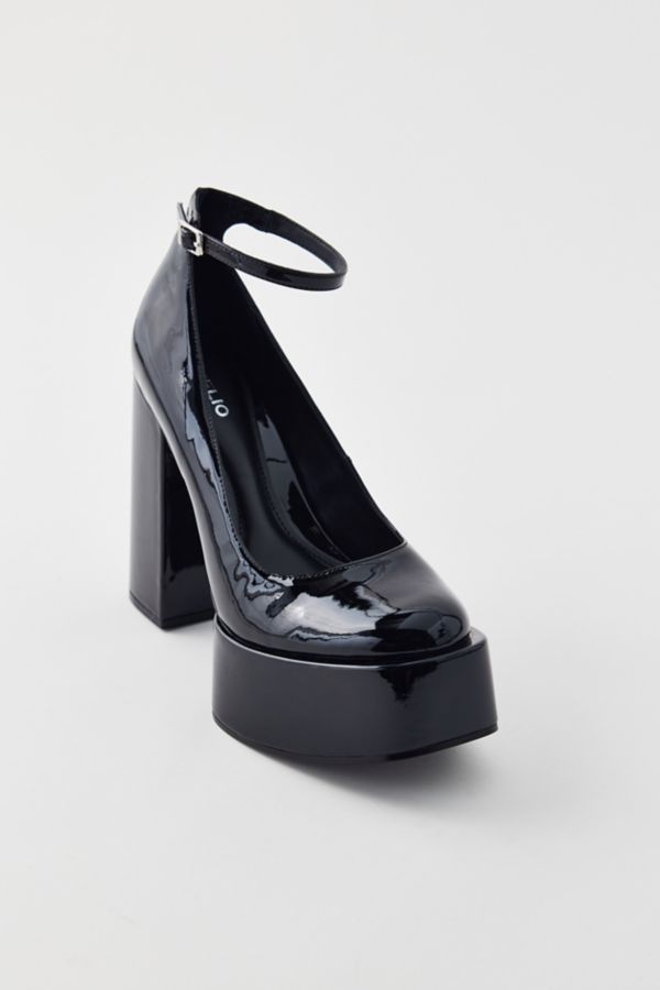 Slide View: 3: D'Amelio Footwear Rayva Platform Heel