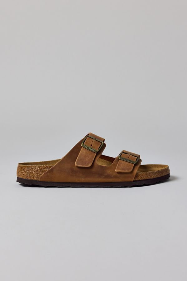 Slide View: 2: Birkenstock Women's Arizona Oiled Leather Sandal