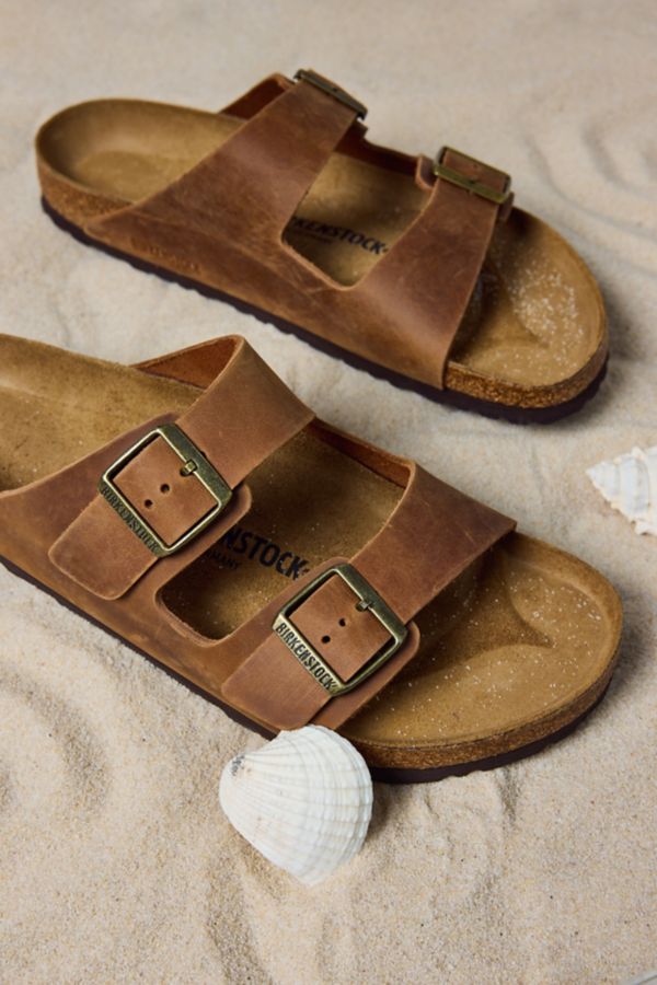 Slide View: 1: Birkenstock Women's Arizona Oiled Leather Sandal