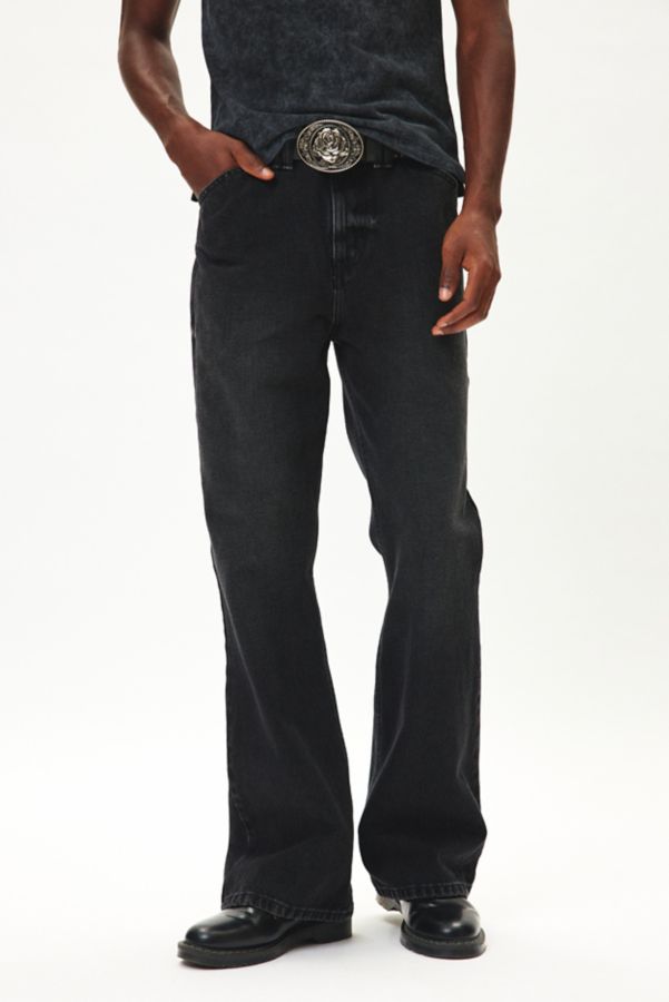 Slide View: 1: BDG Lenny Flare Leg Jean