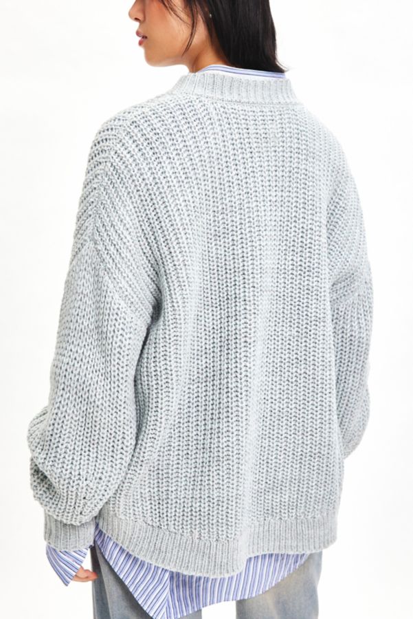 Slide View: 5: BDG Vini Chunky Knit Oversized Cardigan