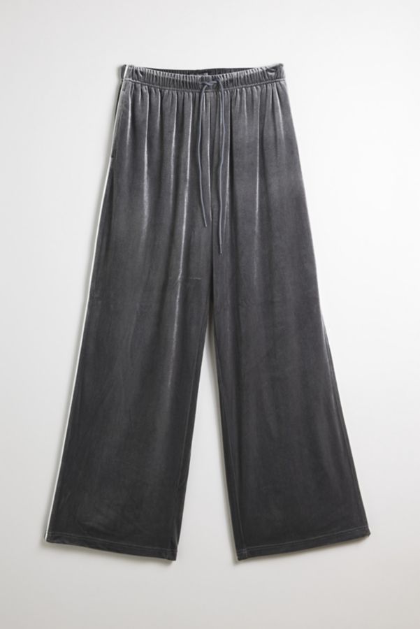 Slide View: 2: UO Mammoth Velour Track Pant