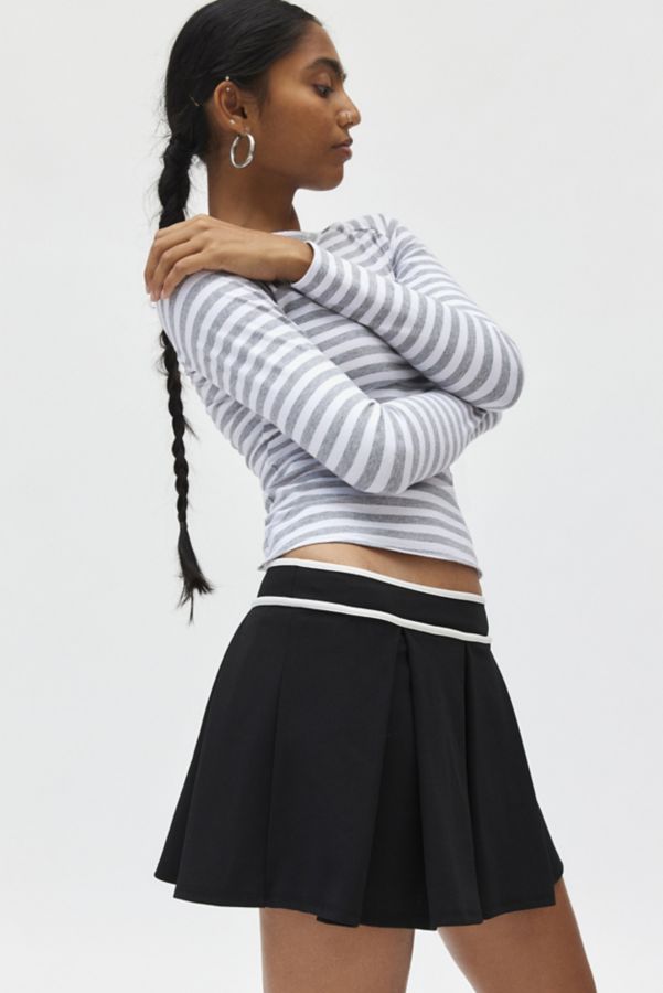 Slide View: 3: UO Athletic Pleated Mini Skirt