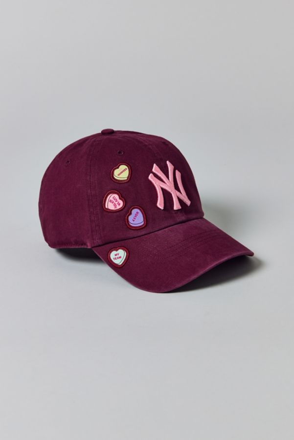 Slide View: 2: '47 Brand NY Yankees Candy Hearts Clean Up Baseball Hat