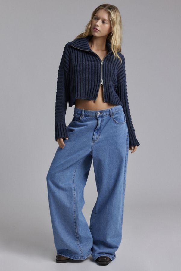 Slide View: 2: BDG Chad Ribbed Knit Cropped Zip-Up Sweater