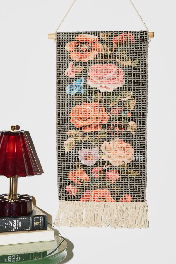 Slide View: 1: Roses Woven Column Wall Hanging