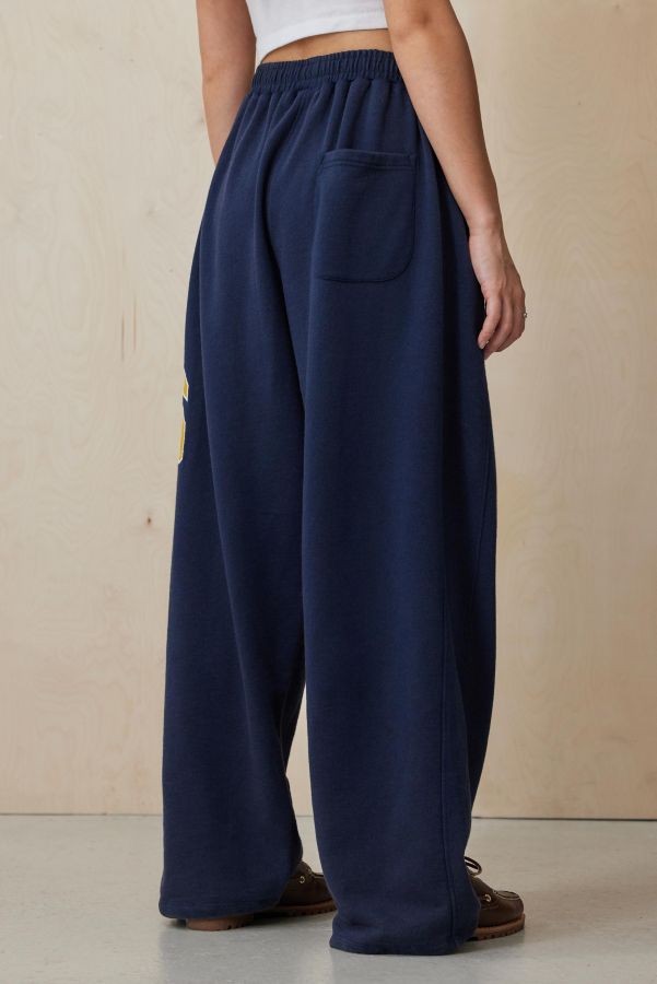 Slide View: 5: iets frans... Collegiate Harri Jogger Pant