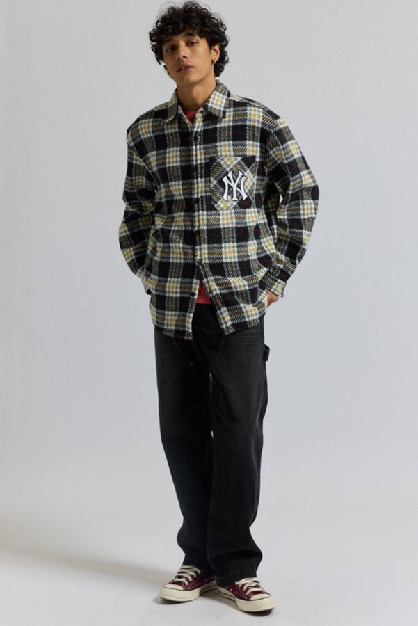 Slide View: 3: Pro Standard New York Yankees Long Sleeve Flannel Shirt