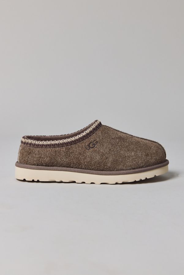 Slide View: 2: UGG Men's Tasman Shaggy Suede Slipper Clog