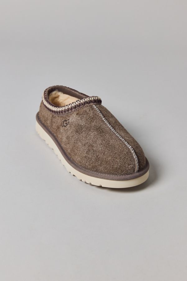 Slide View: 3: UGG Men's Tasman Shaggy Suede Slipper Clog