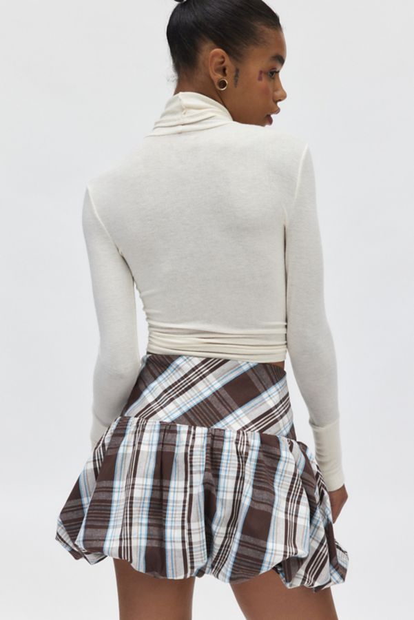 Slide View: 4: Urban Renewal Remnants Plaid Bubble Hem Mini Skirt