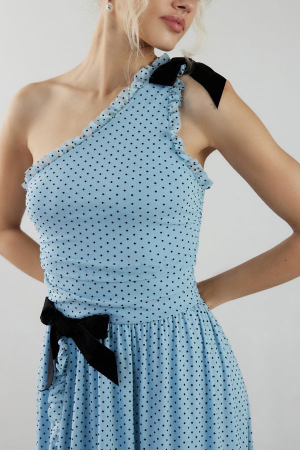 Slide View: 2: Kimchi Blue Virginia One Shoulder Bow Detail Midi Dress